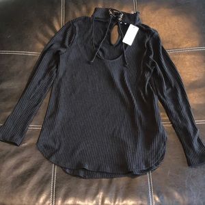 Black sweater with Lace Choker